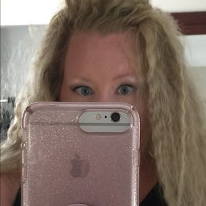 Meet your Posher, Konni